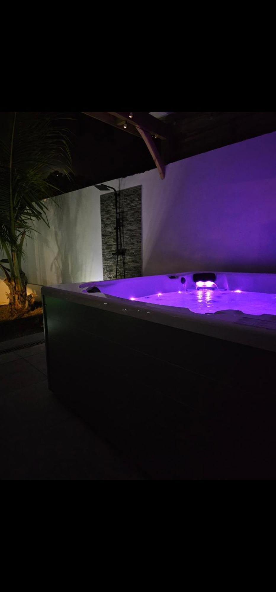 Sweet Colibri Apartment Saint-Pierre Екстериор снимка